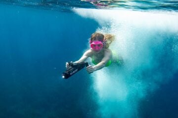 SCUBA JET PRO DIVE KIT DALIŞ VE GEZİNTİ İÇİN DENİZ ARACI