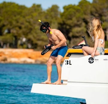 SCUBA JET PRO DIVE KIT DALIŞ VE GEZİNTİ İÇİN DENİZ ARACI