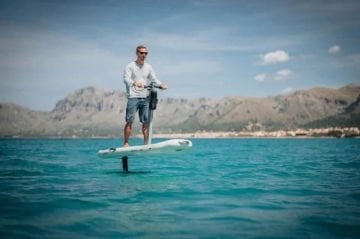 AUDI  HYPERFLY E-FOIL & REMOTE CONTROLLER ŞARJLI KANATLI GİDONLU ŞİŞME BOARD