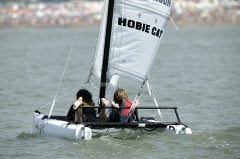 HOBIE CATSY YELKENLİ SPORTİF KATAMARAN