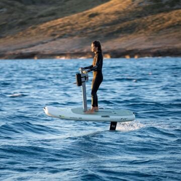 6 GÜN KİRALIK AUDI E-TRON HYPERFLY