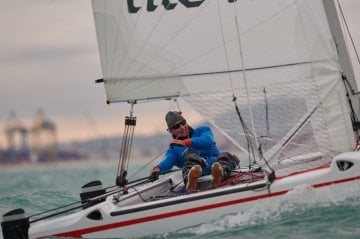 TOPCAT K3X YELKENLİ SPORTİF KATAMARAN